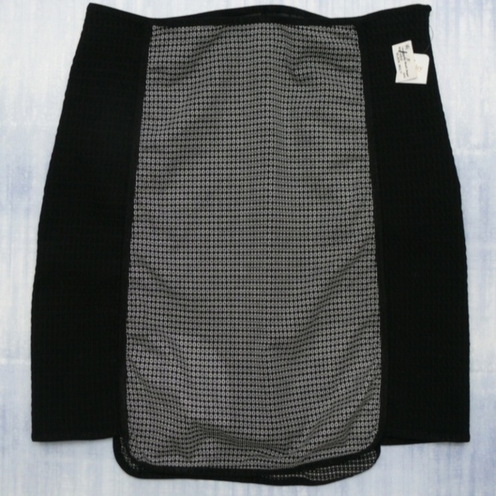 Laundry by Shelli Segal Size 2 Pencil Skirt NWT Black Houndstooth Career